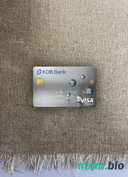 South Korea KDB bank visa platinum card wygląd fotograficzny skan PSD + zdjęcie